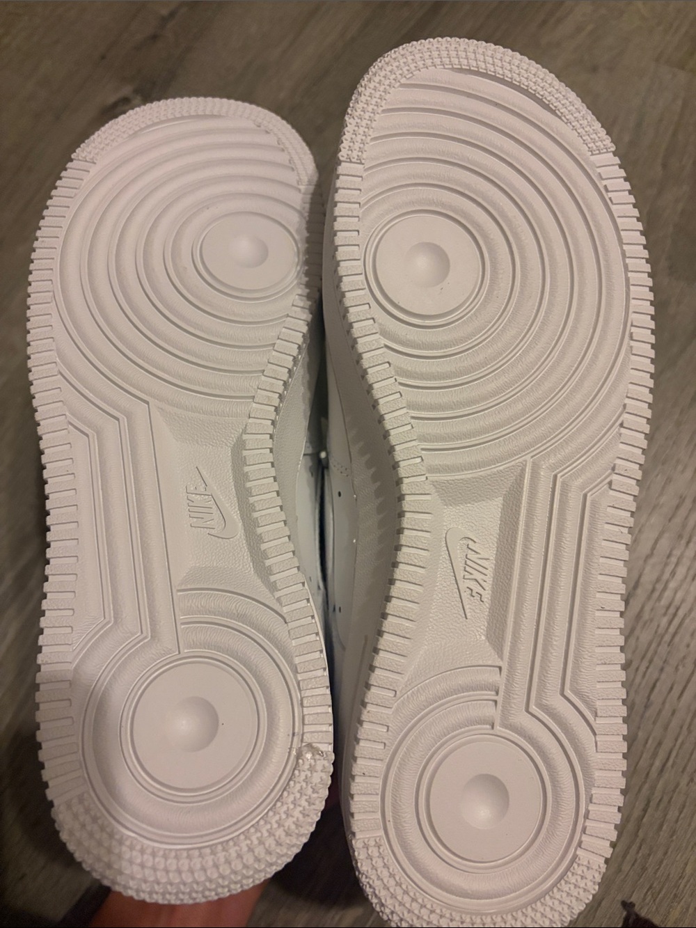 Men’s Air Force 1’s - Picture 4 of 5